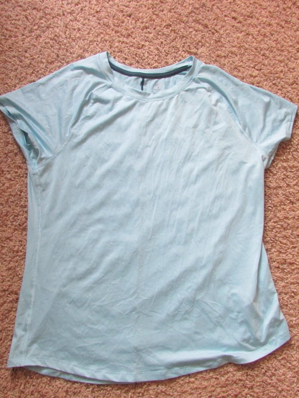 NWOT Champion Large Baby Blue Crew Neck S/S Stretch Poly T-Shirt Soft
